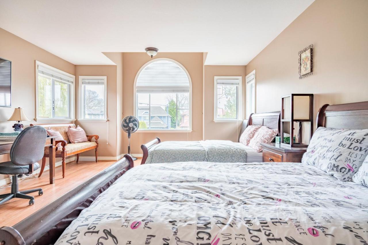 Fraser River Richmond Bed And Breakfast Buitenkant foto